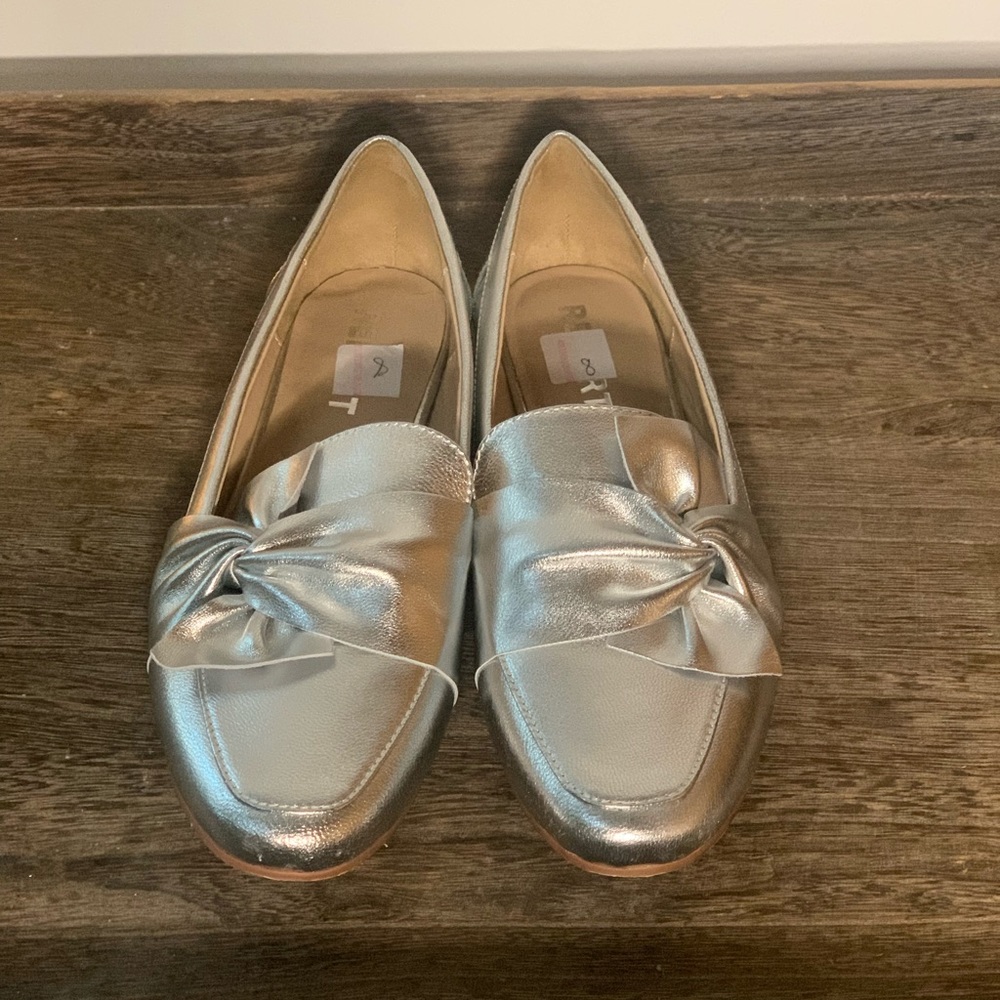 Report silver loafer flats - Picture 2 of 3